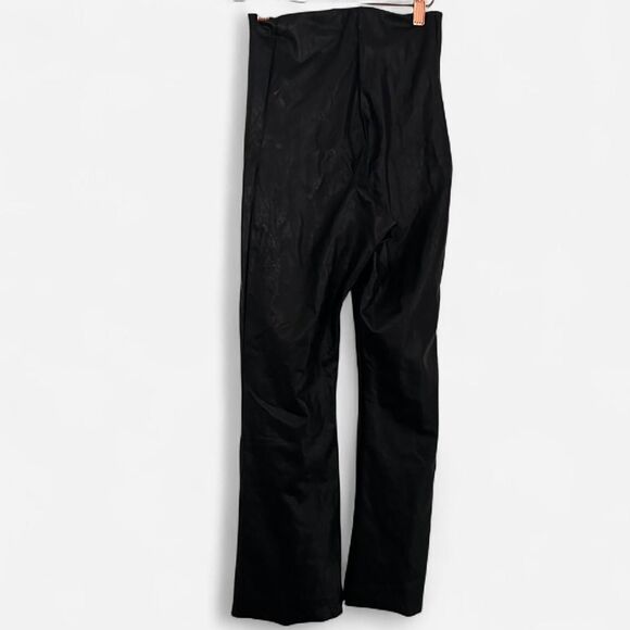 Commando Faux Leather Flared Crop Leggings – Medium NWT - Picture 5 of 8